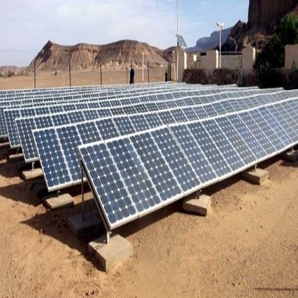 Energie solaire ; La BAD lorgne le sahara algérien 85% des 2,4 millions de km2 de l’Algérie sont constitués par le Sahara.